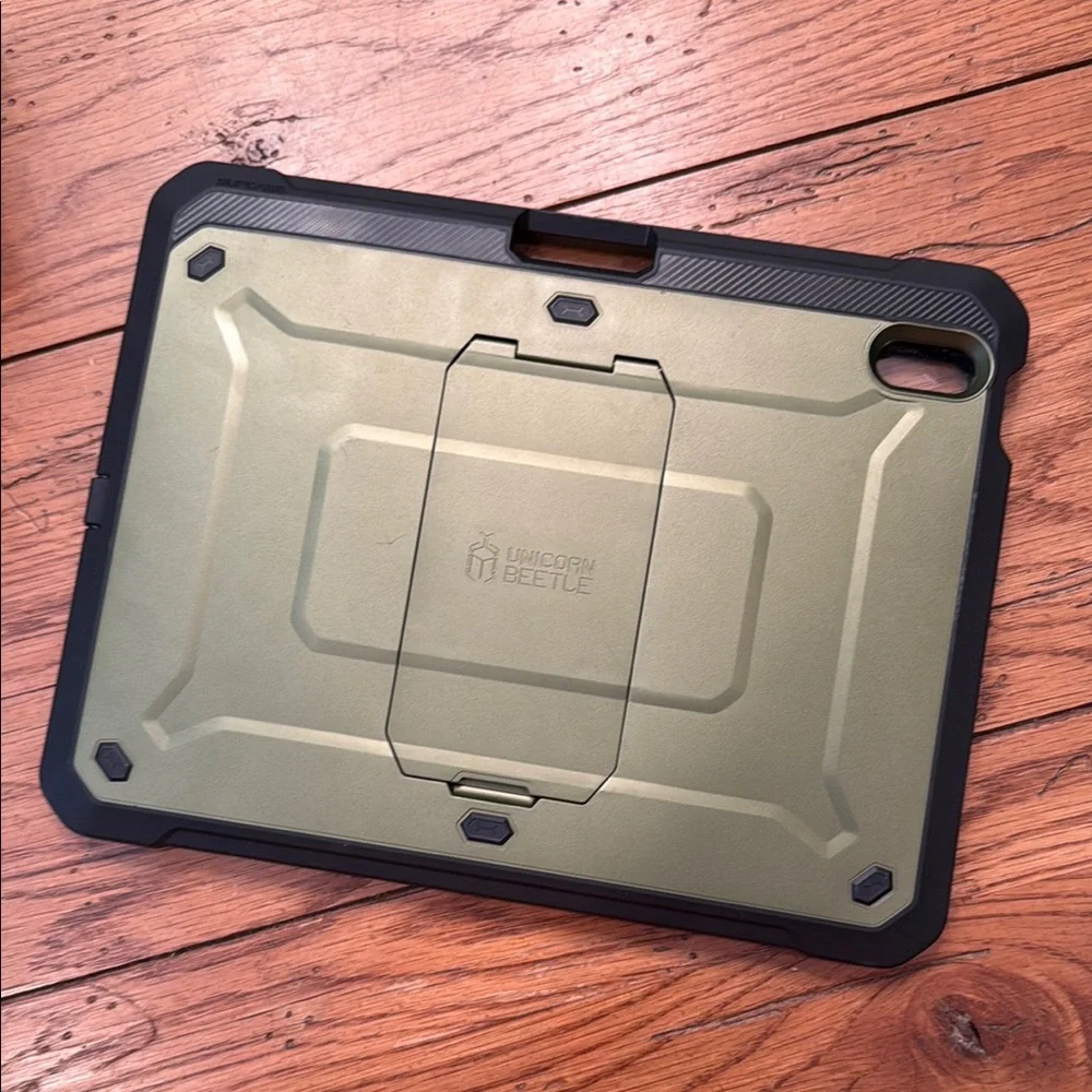 iPad 10.9